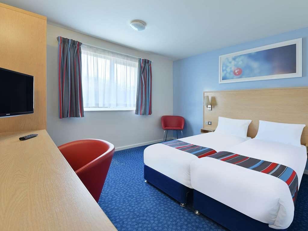 Travelodge Oxford Peartree Quarto foto